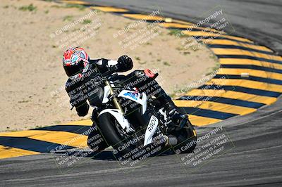 media/Mar-25-2024-Moto Forza (Mon) [[8d4319bd68]]/3-Intermediate Group/Session 2 (Turns 9 and 10)/